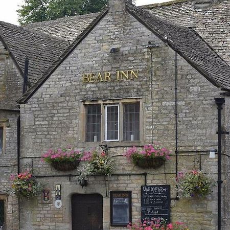 Bear Inn - Bisley Bisley  Экстерьер фото